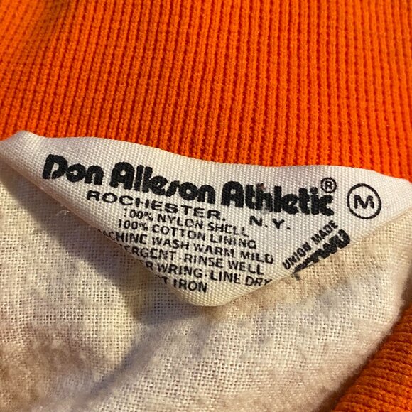 Vintage 1980s Orange & Black "Whirlies" Satin Bomber! Medium to Large - Picture 11 of 11